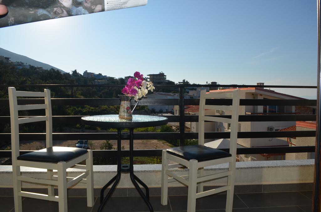 Hotel Natali Dhermi Exterior photo